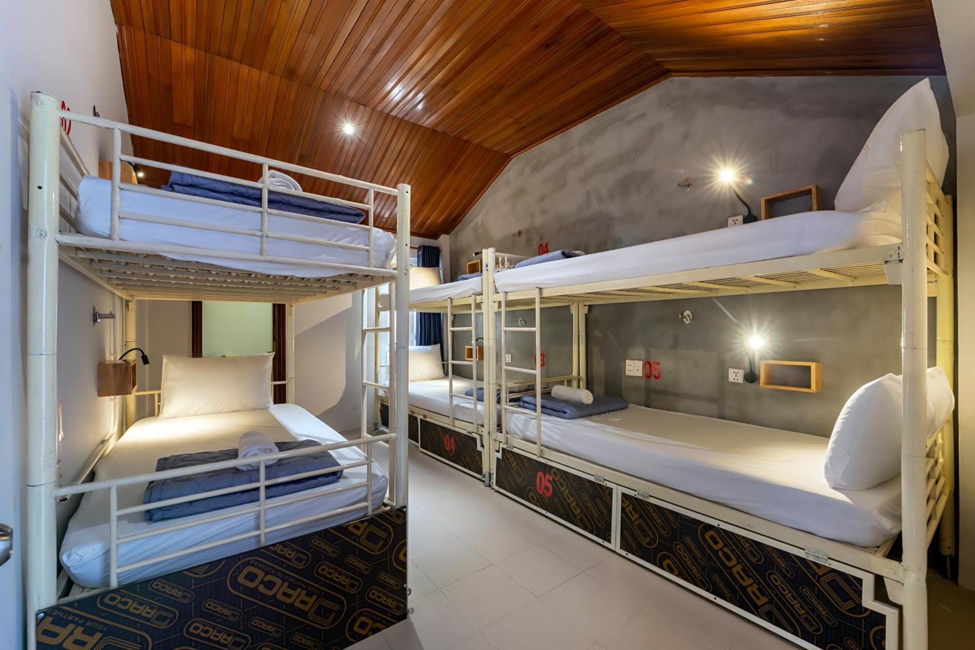 Harmony Old Town Hostel And Pool Bar Hoi An Exterior photo