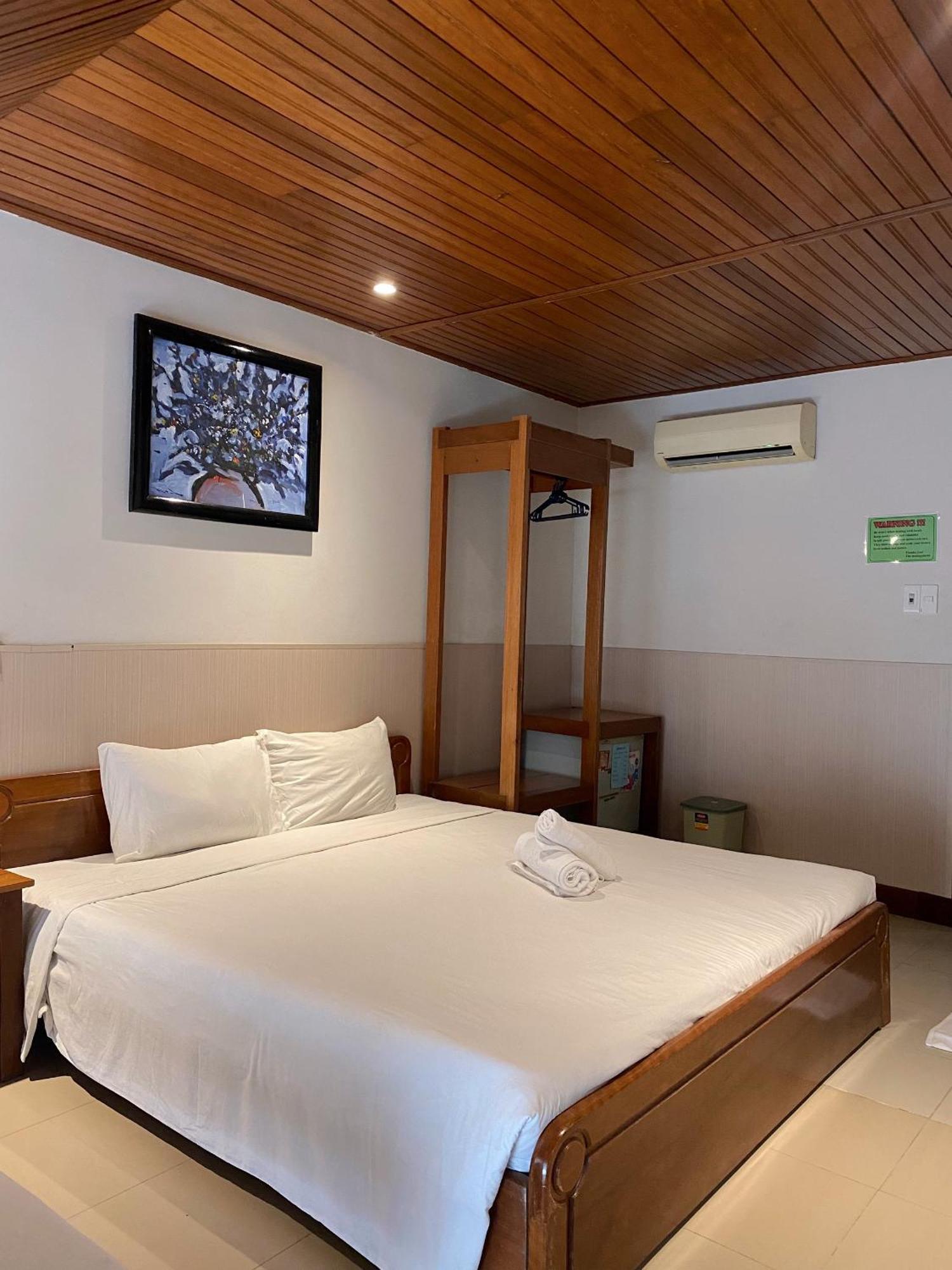 Harmony Old Town Hostel And Pool Bar Hoi An Exterior photo